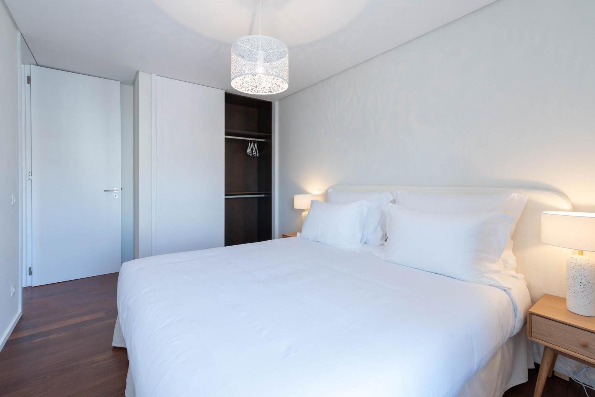 Cedofeita Sunny Apartment - Balcony & Parking Πόρτο Εξωτερικό φωτογραφία